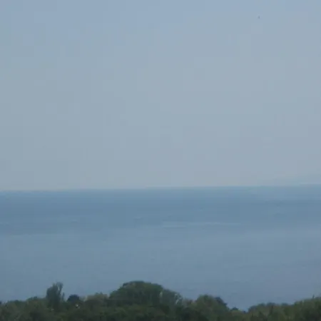 Πανσιόν Roni Βάρνα